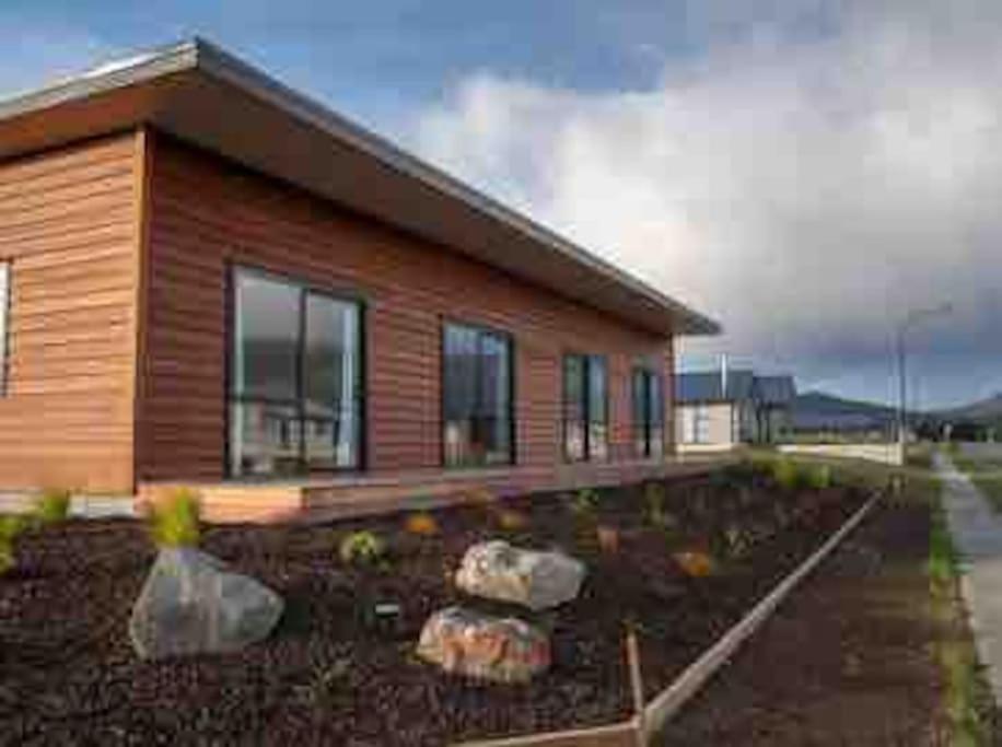 Great Views From New 2 Bedroom Apartment Te Anau Buitenkant foto